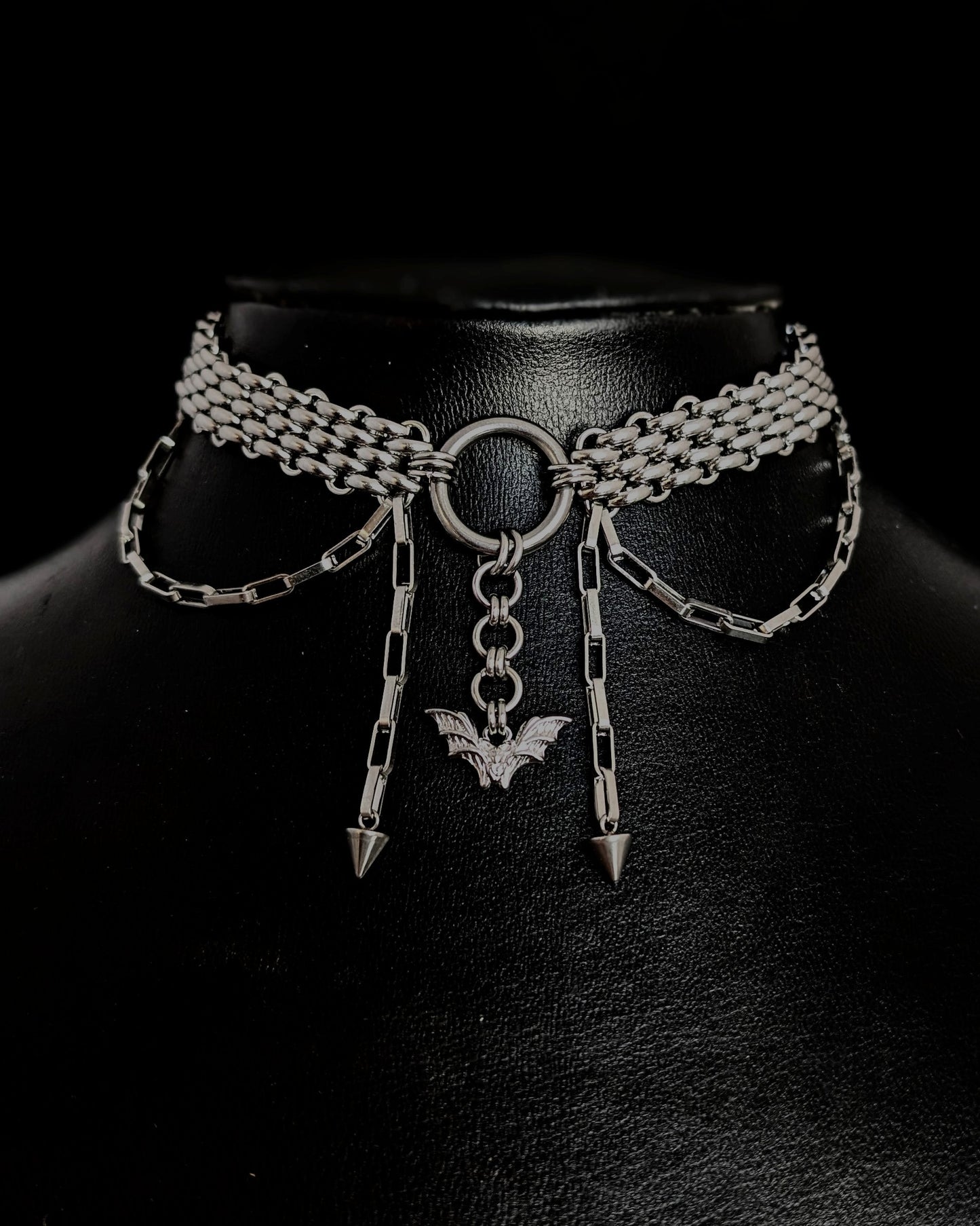 collier Elvira