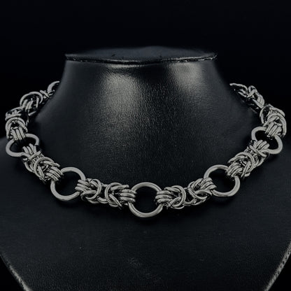 collier morgan