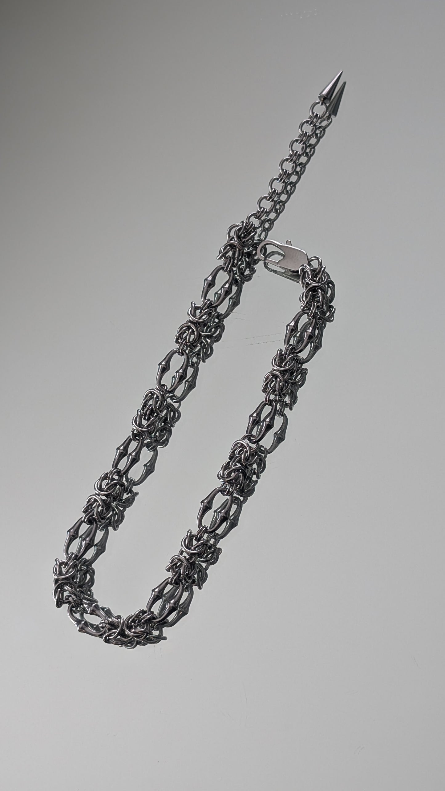 collier mira