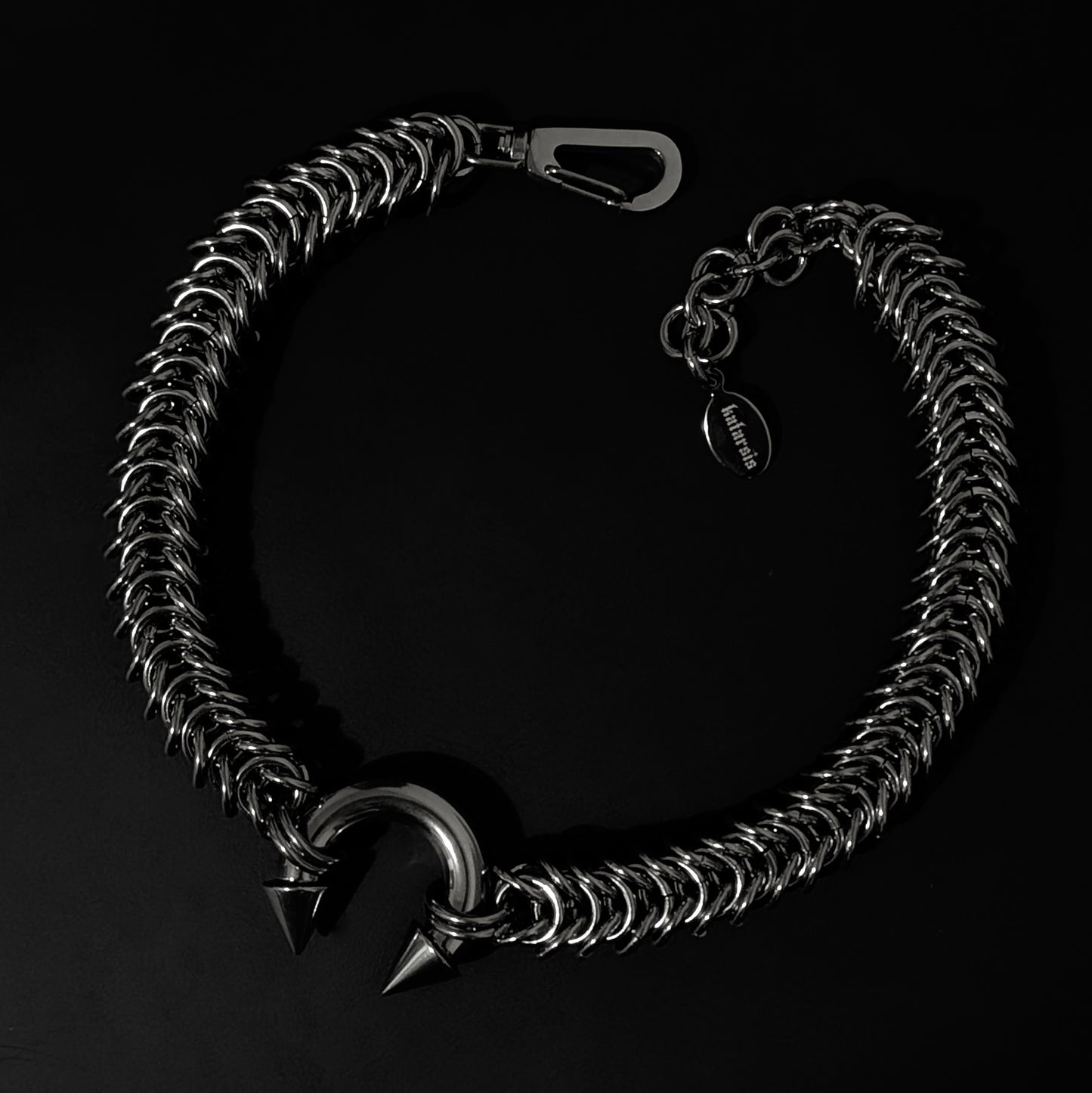 axys necklace