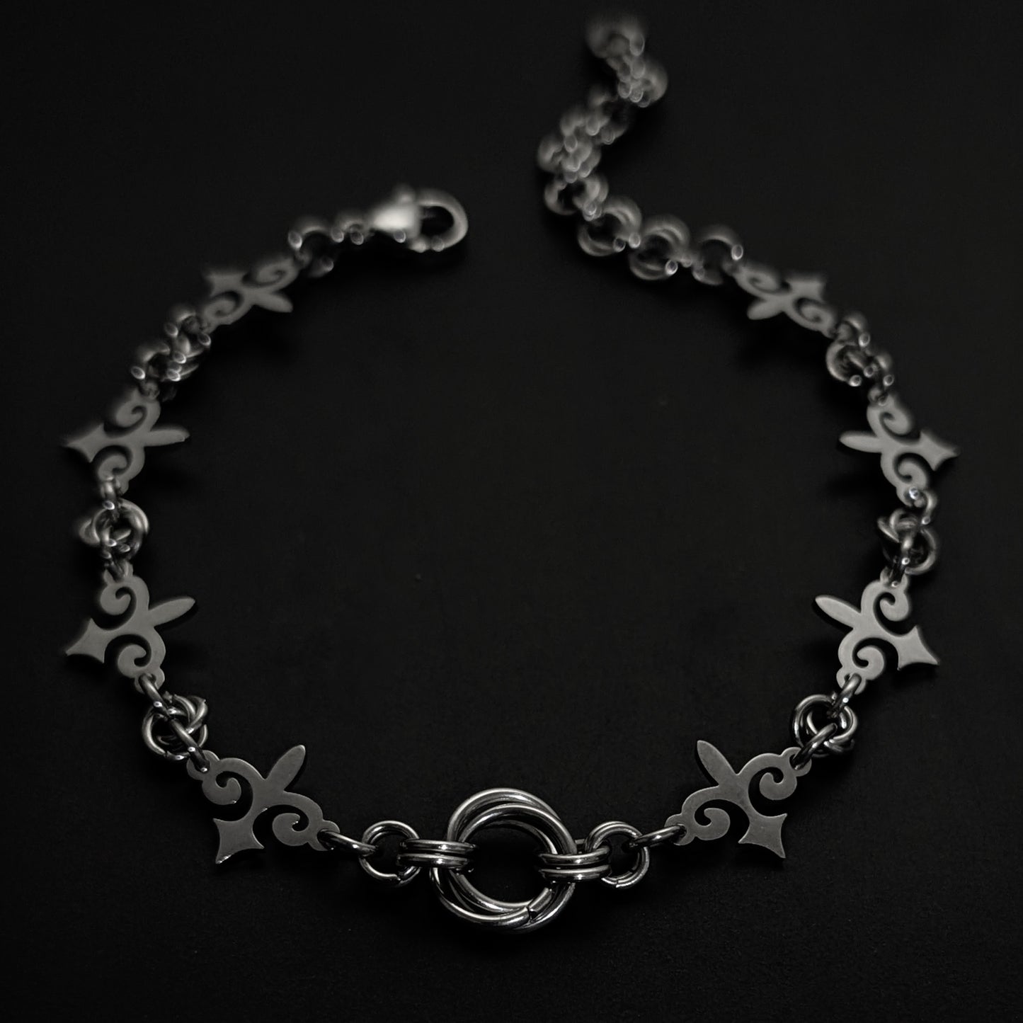 void bracelet