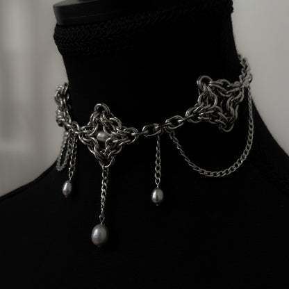 the marquise choker