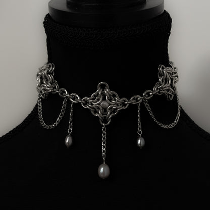 the marquise choker
