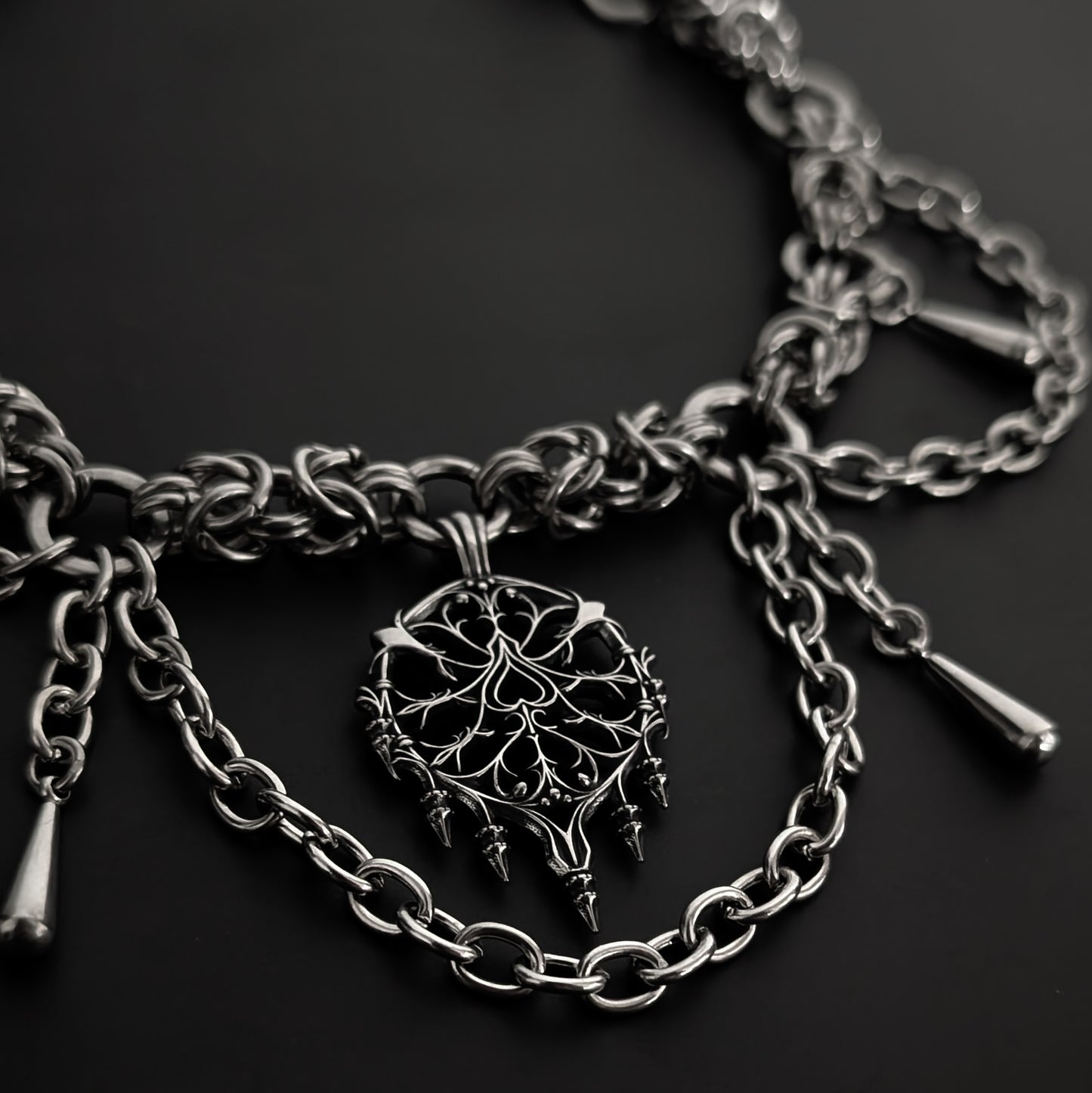 reliquia necklace